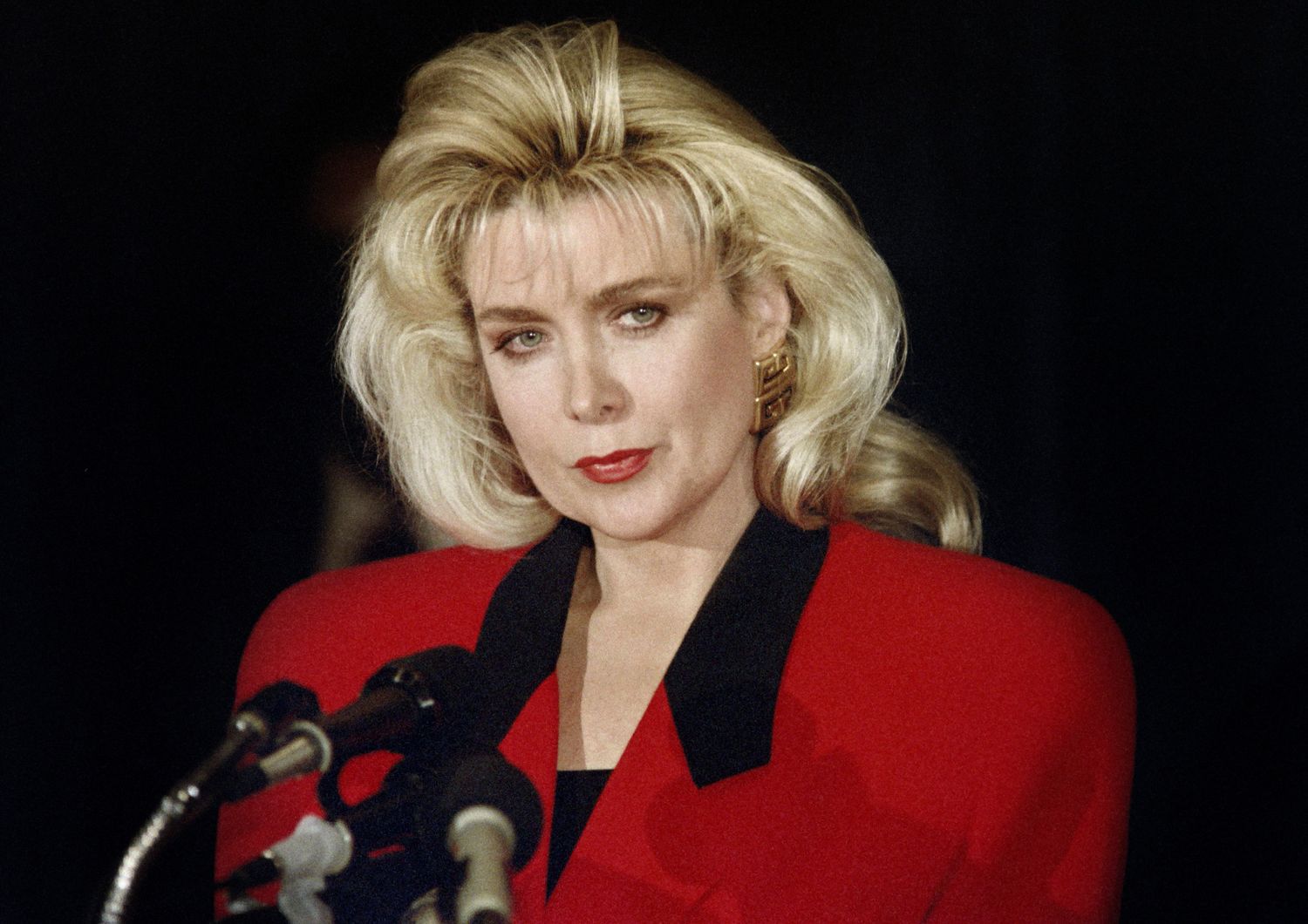 Gennifer Flowers