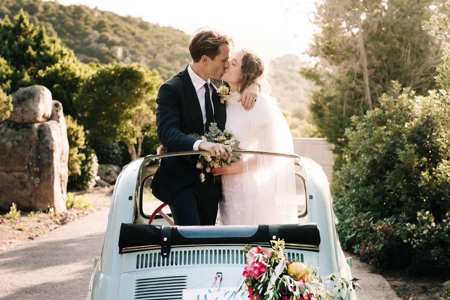 Coppia di sposi stranieri in Italia (foto d'archivio)