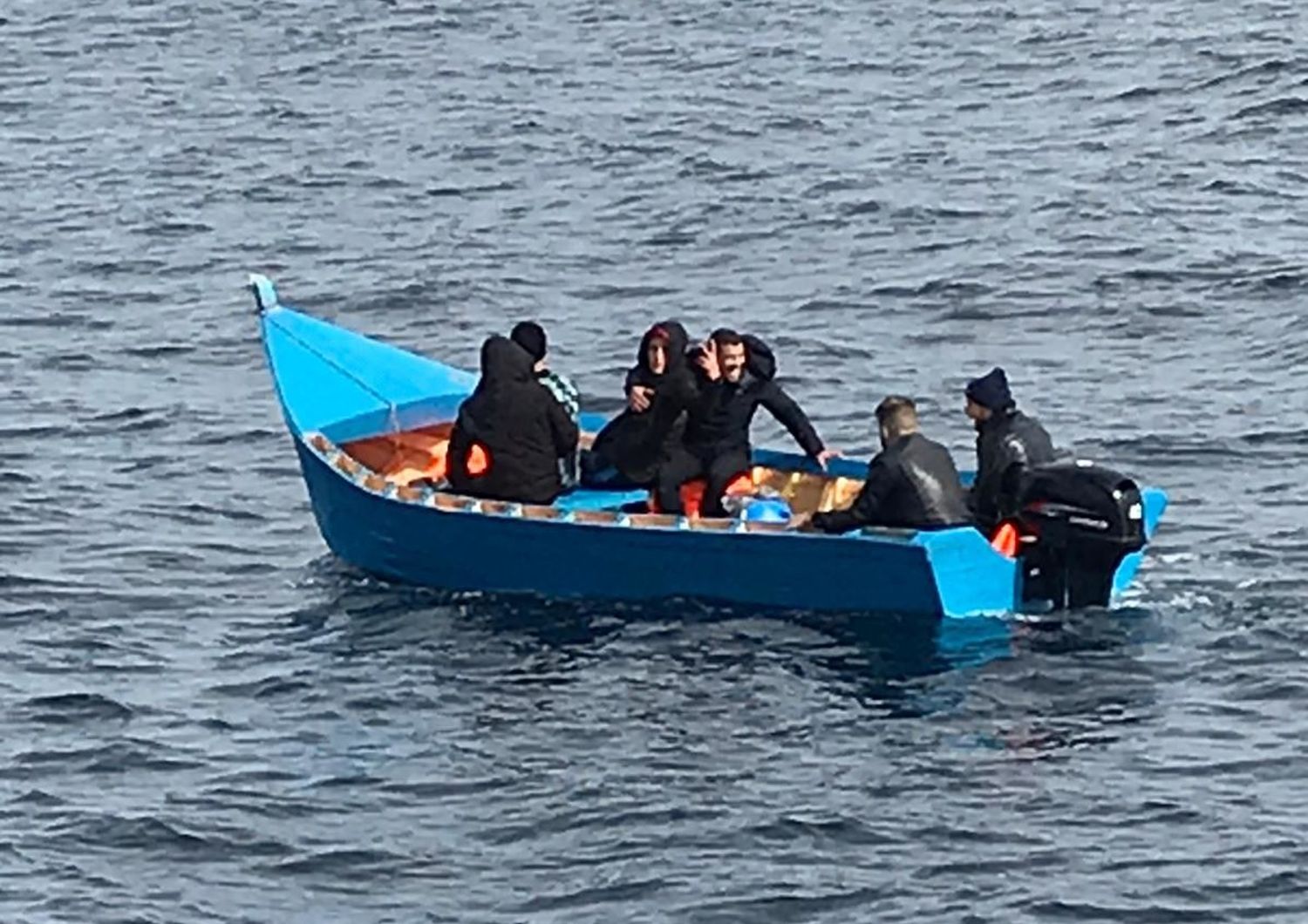 &nbsp;Migranti in rotta verso le coste della Sardegna