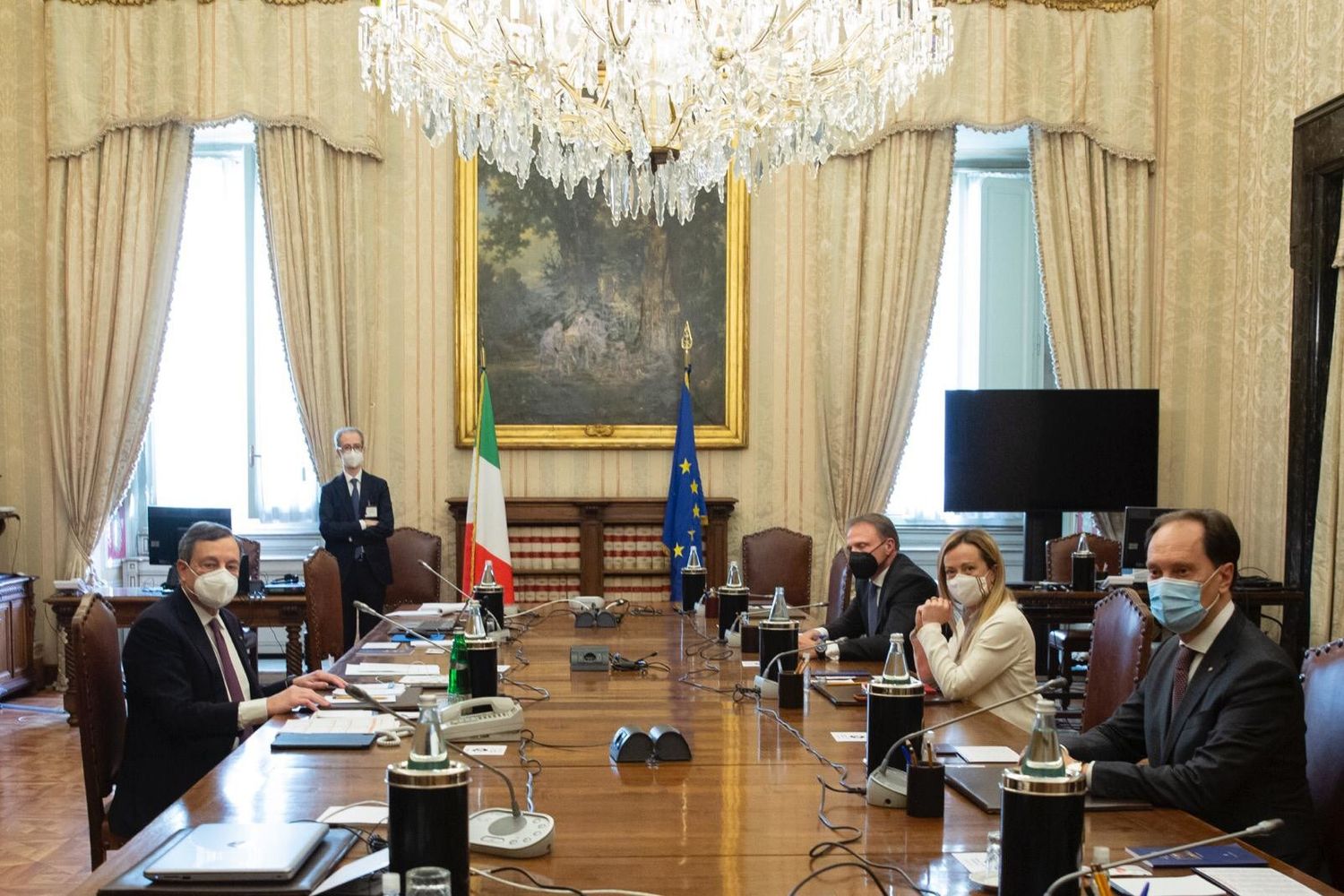 Giorgia Meloni alle consultazioni con Mario Draghi