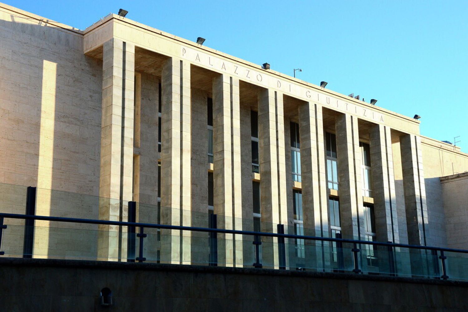 Il Tribunale di Palermo