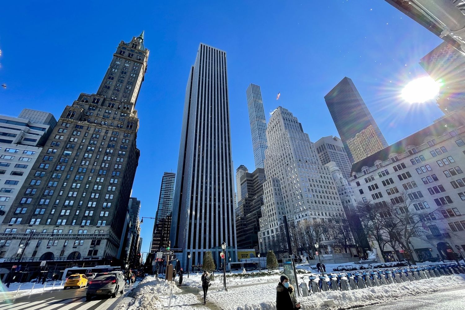 Grattacieli a New York dopo la grande nevicata del 2021
