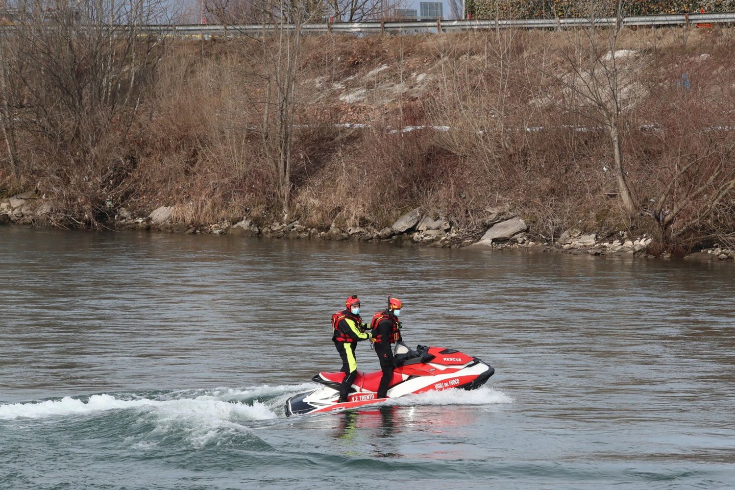 Le ricerche di Peter Neumair e Laura Perselli, la coppia scomparsa a Bolzano, nel fiume Adige&nbsp;