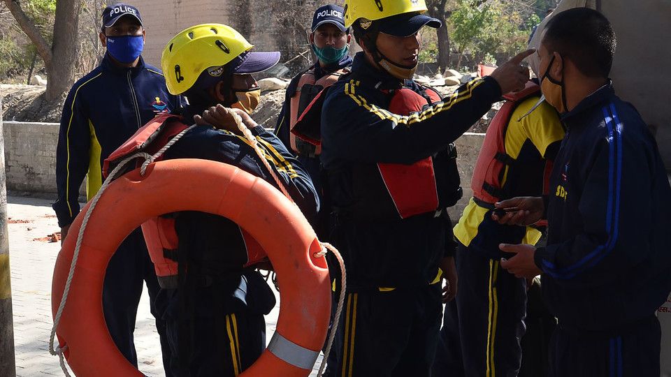 I soccorsi dopo il disastro nel ghiacciaio in Himalaya&nbsp;