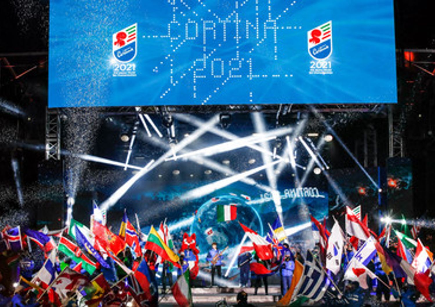 La cerimonia di apertura dei Mondiali di sci di Cortina