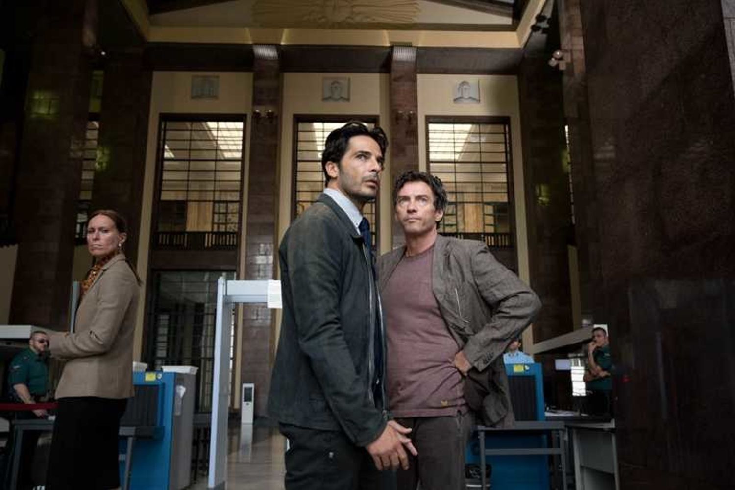 Marco Bocci e Alessio Boni in una scena di 'Calibro 9'