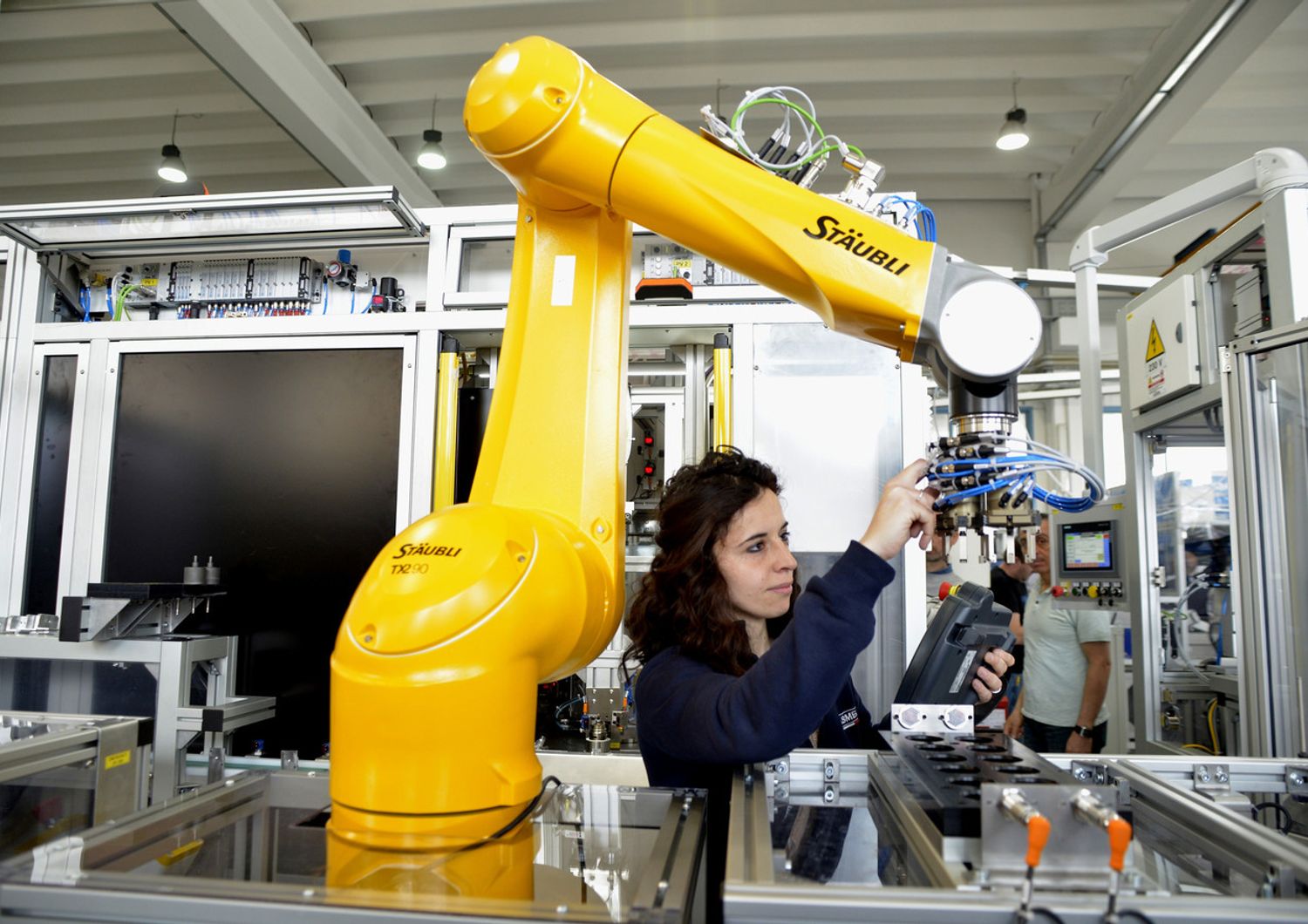 Industria 4.0, robot, assemblaggio automatico&nbsp;