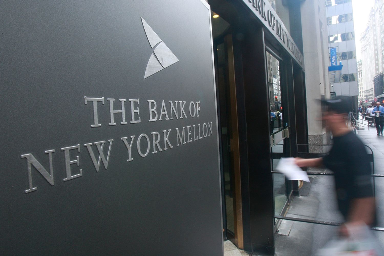 Bank of New York Mellon