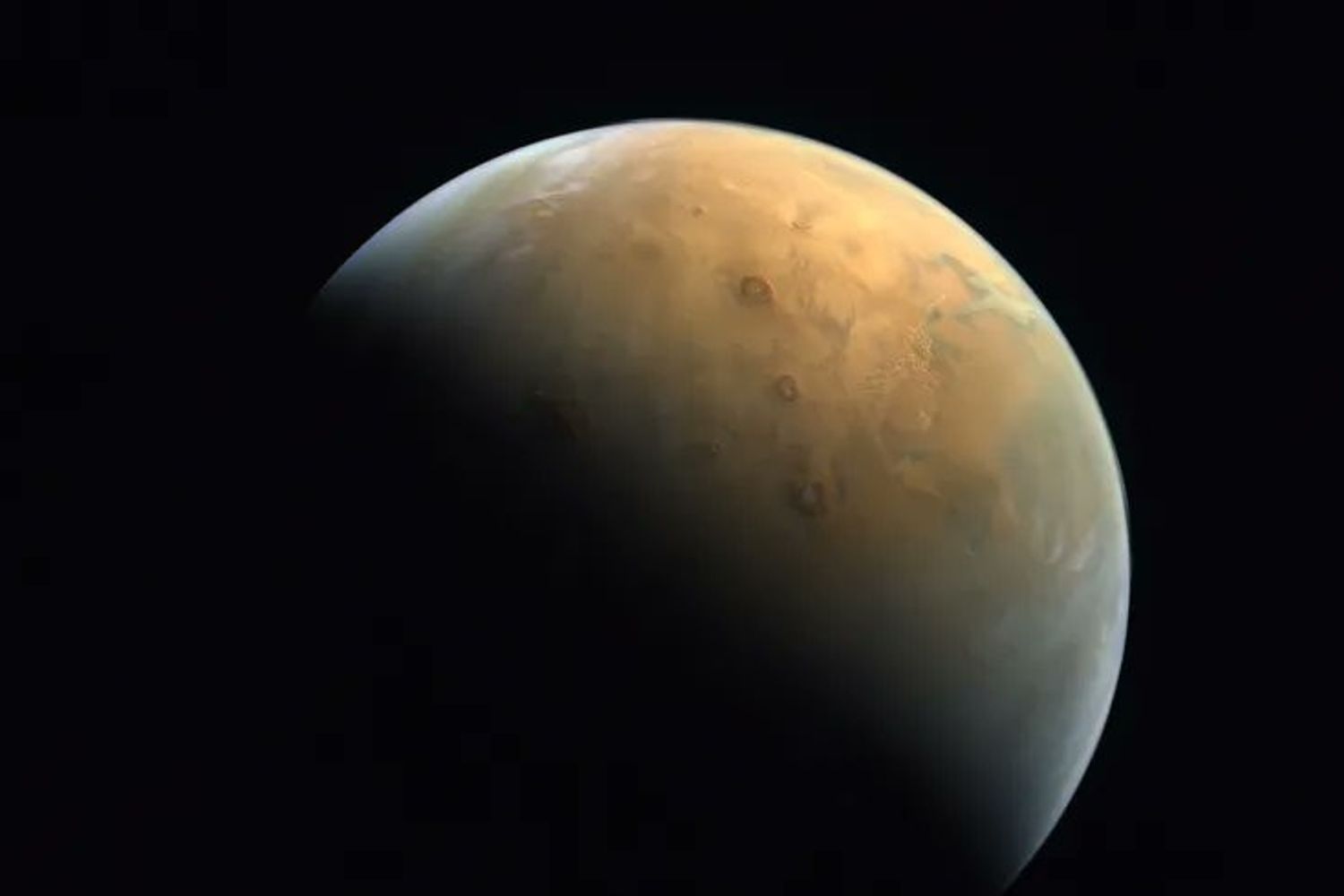 L'immagine di Marte scattata da 'Speranza'