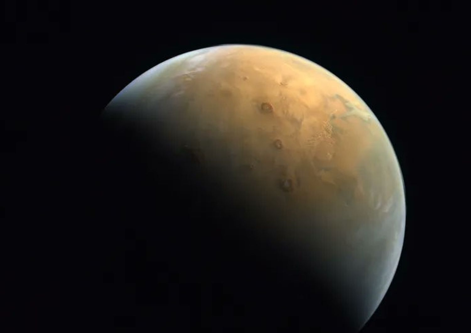 L'immagine di Marte scattata da 'Speranza'