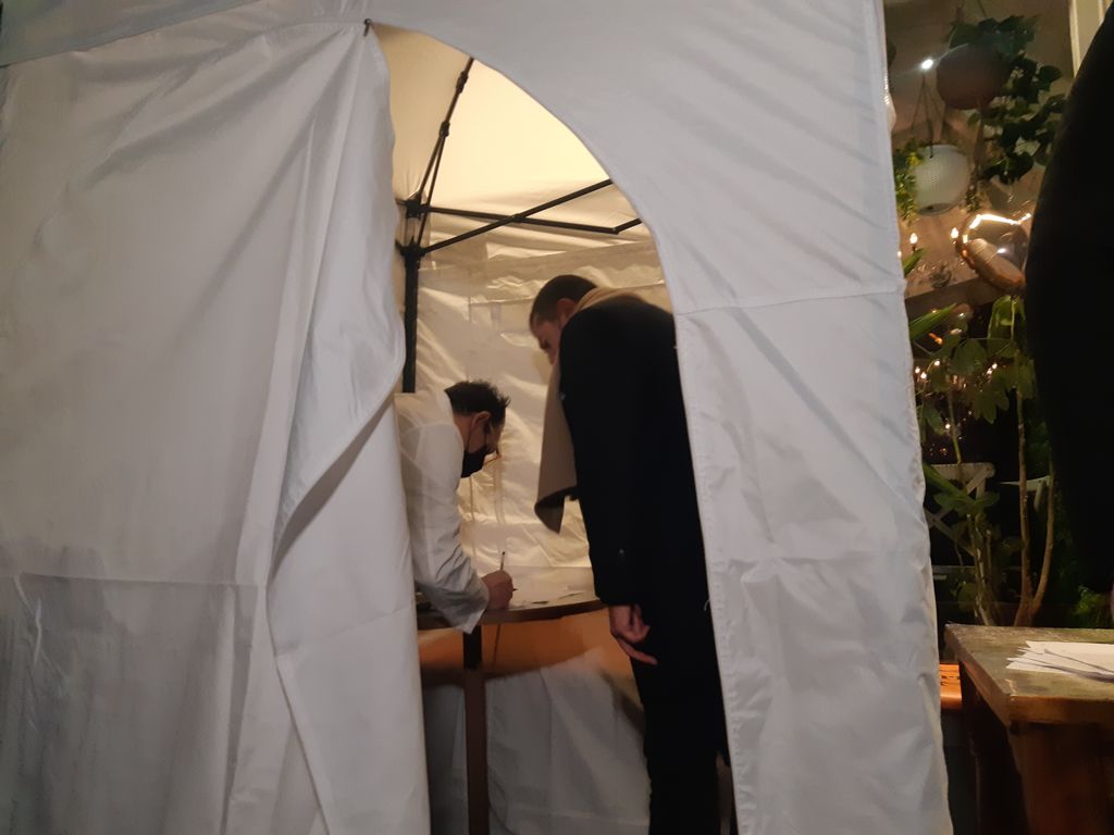 Il gazebo davanti al ristorante