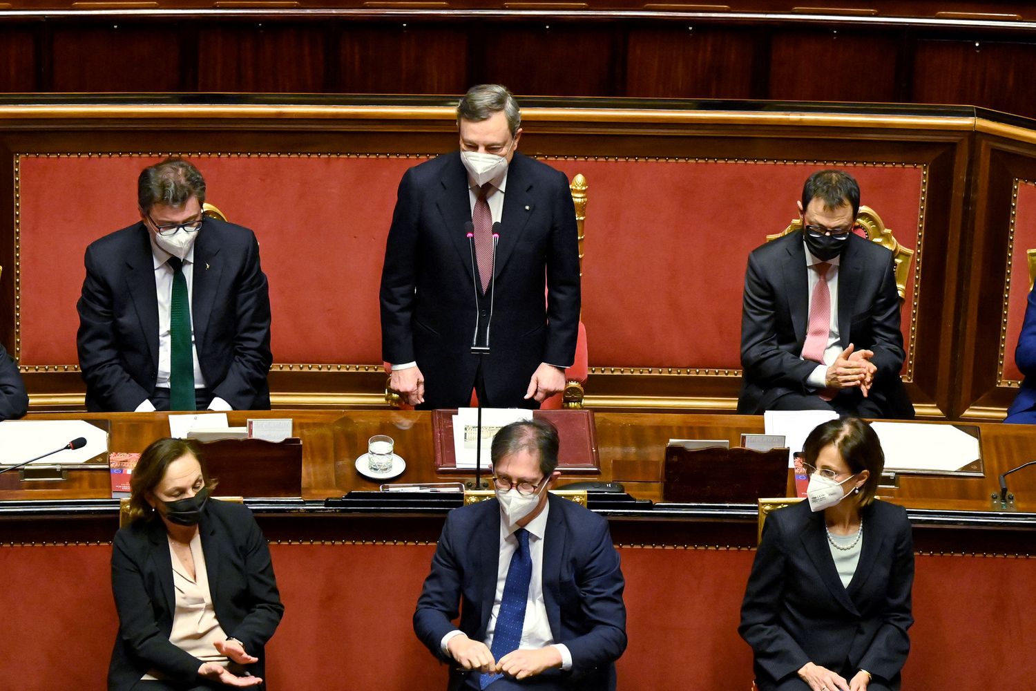 Mario Draghi durante l'intervento in Senato