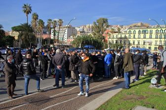 Ultimo giorno zona gialla a Napoli