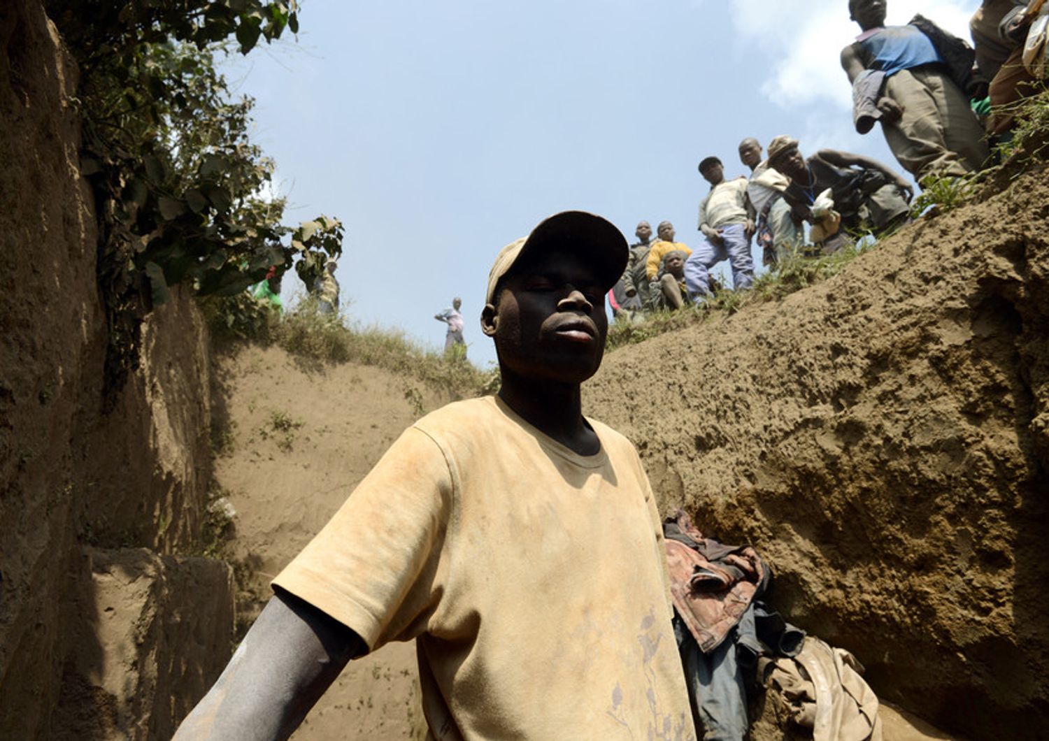 Miniera di coltan nella Repubblica democratica del Congo
