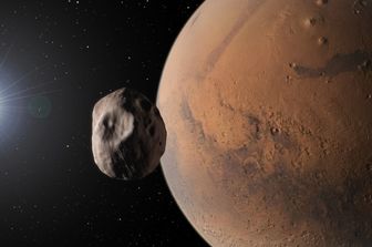 Marte e Phobos, uno dei suoi due satelliti