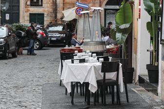 Roma, riapertura dei ristoratori fino alle 18, dopo essere tornati in zona gialla&nbsp;