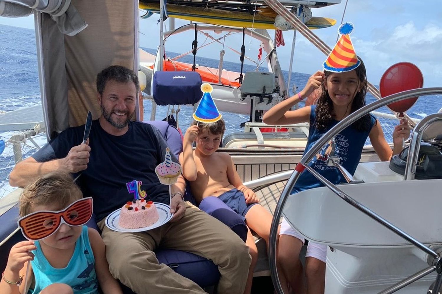 &nbsp;Alejandro e i suoi tre figli