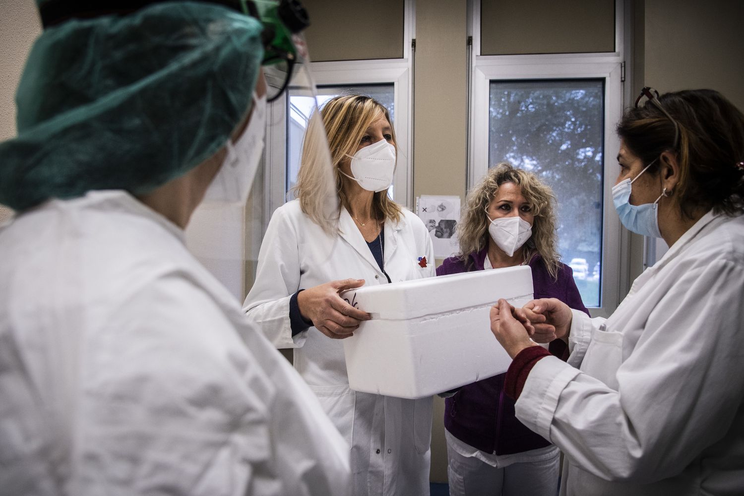 Inizio delle vaccinazioni anti Covid-19 al personale medico e infermieristico dell'Ospedale Sant'Andrea&nbsp;