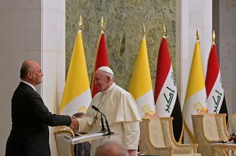 Papa Francesco con il presidente iracheno Saleh a Baghdad