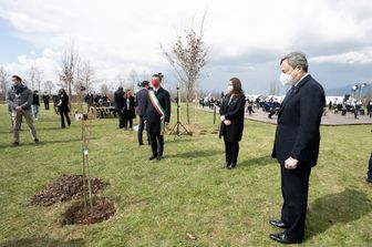Draghi al parco della memoria di Bergamo