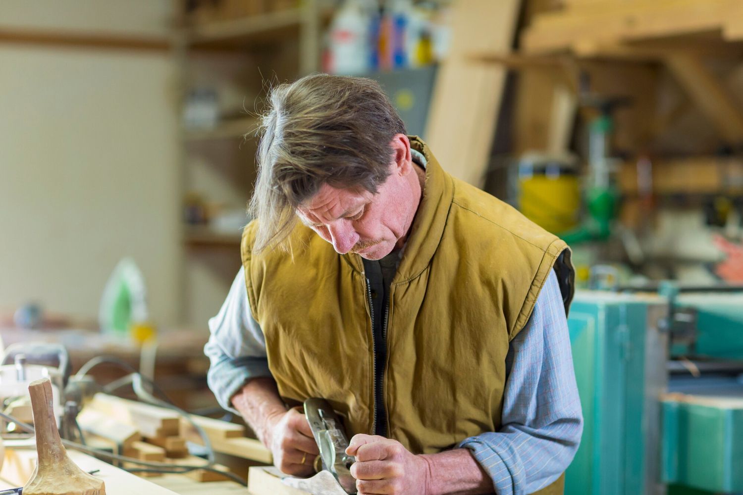 &nbsp;Un artigiano al lavoro
