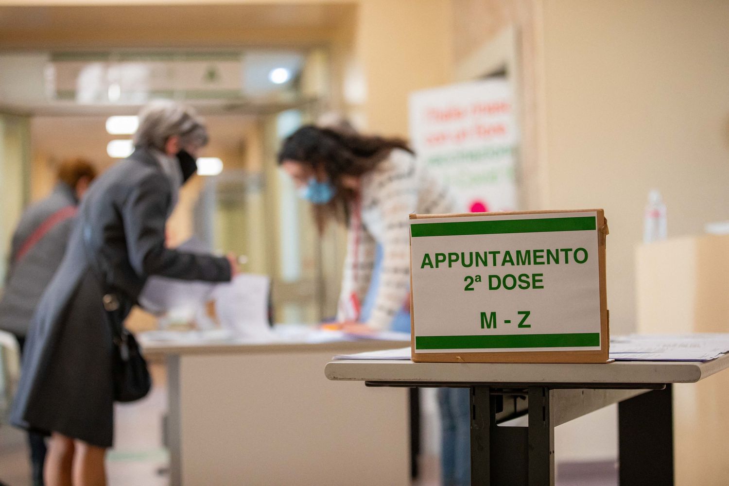 Un centro vaccinale a Milano