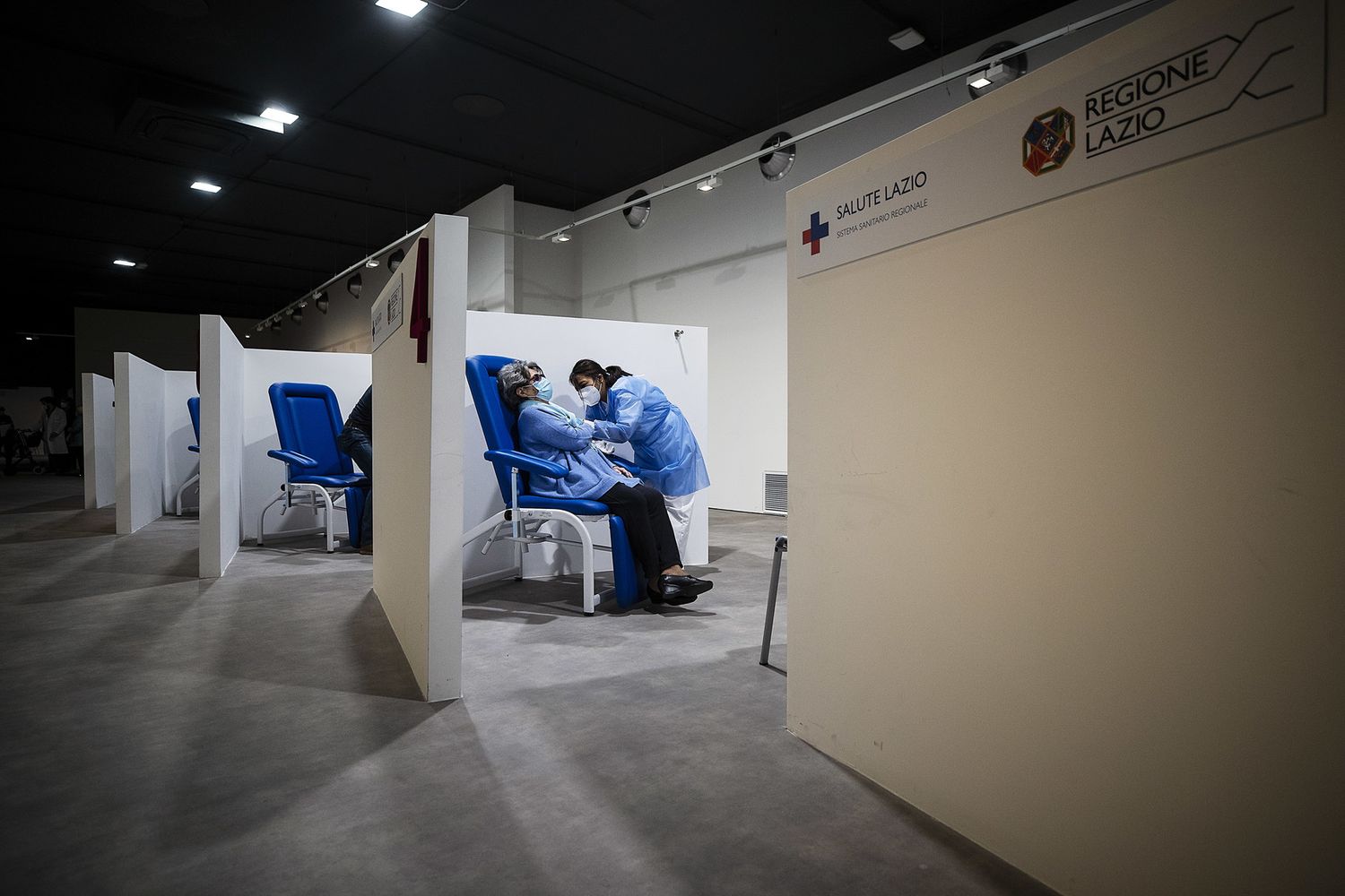 Il punto vaccinale all'auditorium di Roma