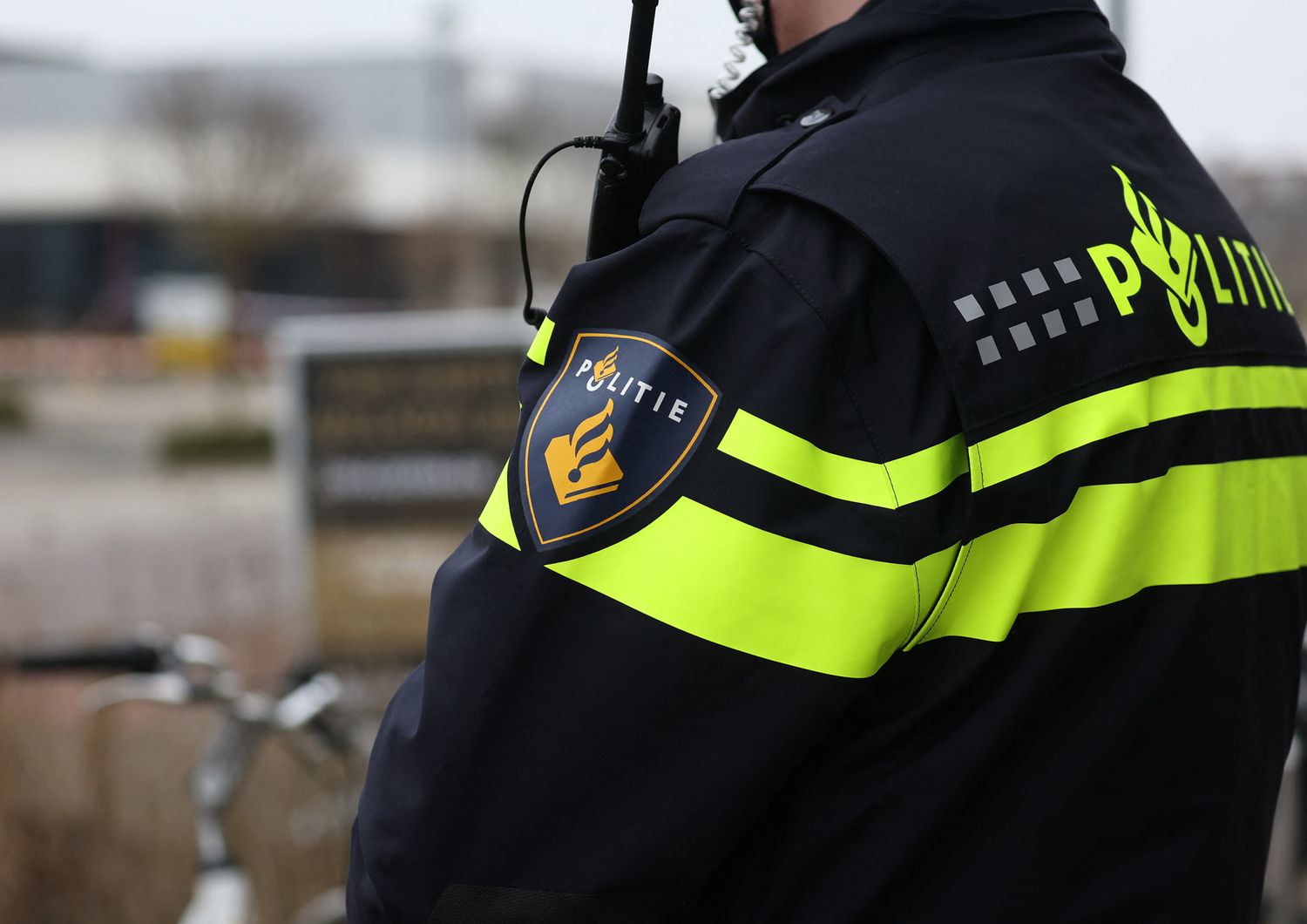 Un poliziotto olandese
