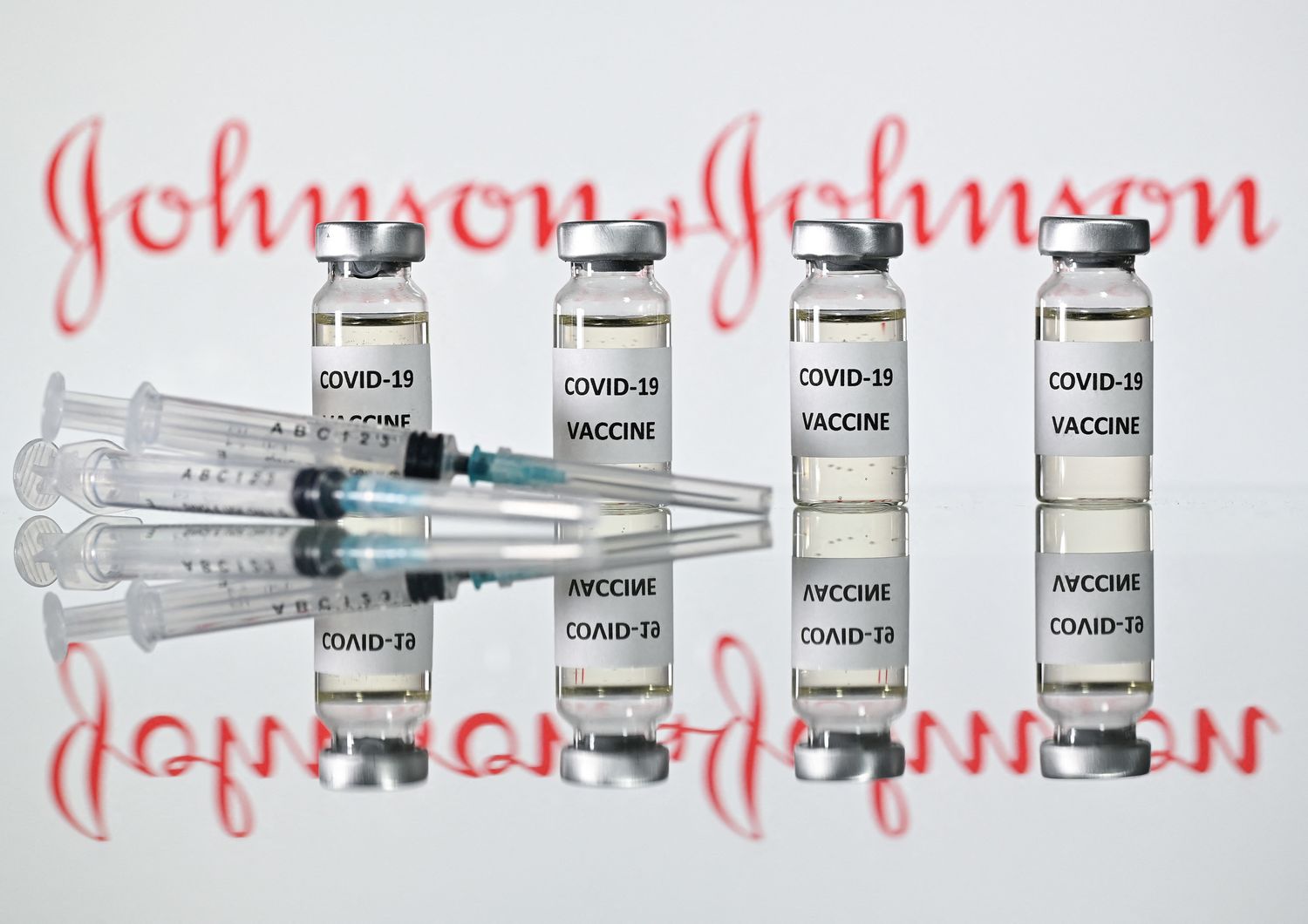 Fiale del vaccino Johnson &amp; Johnson&nbsp;
