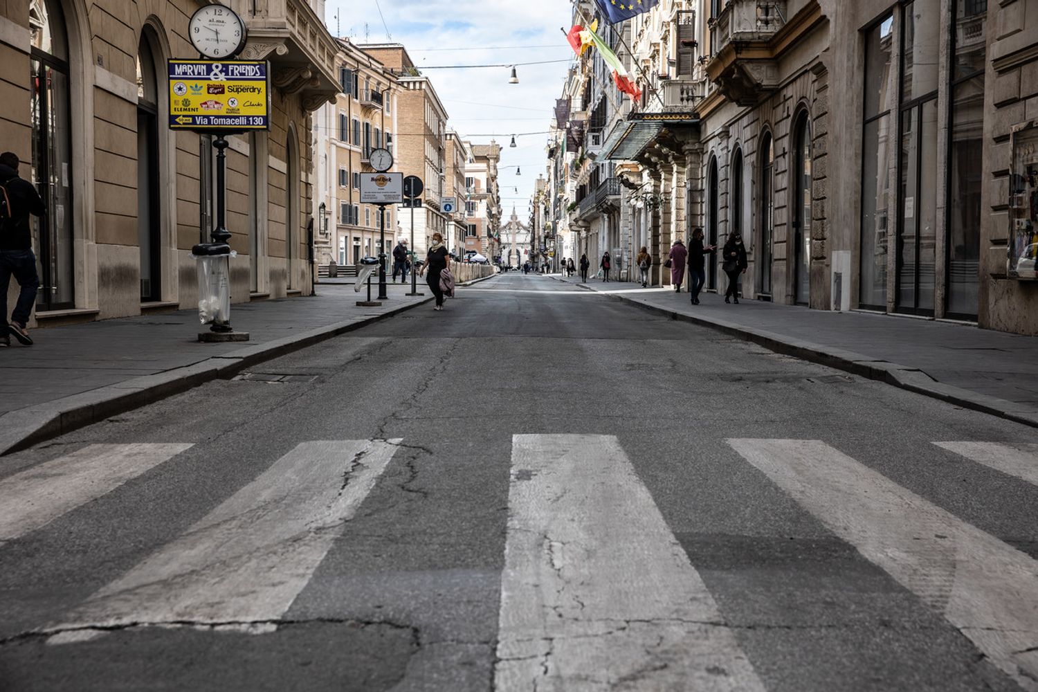 Roma, chiusure per il Covid