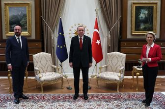 Ursula von der Leyen, Charles Michel e Ursula von der Leyen ad Ankara