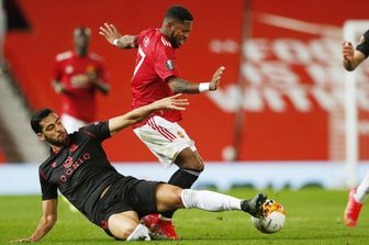 &nbsp;Fred (Manchester United) in azione nell'Old Trafford tappezzato di rosso