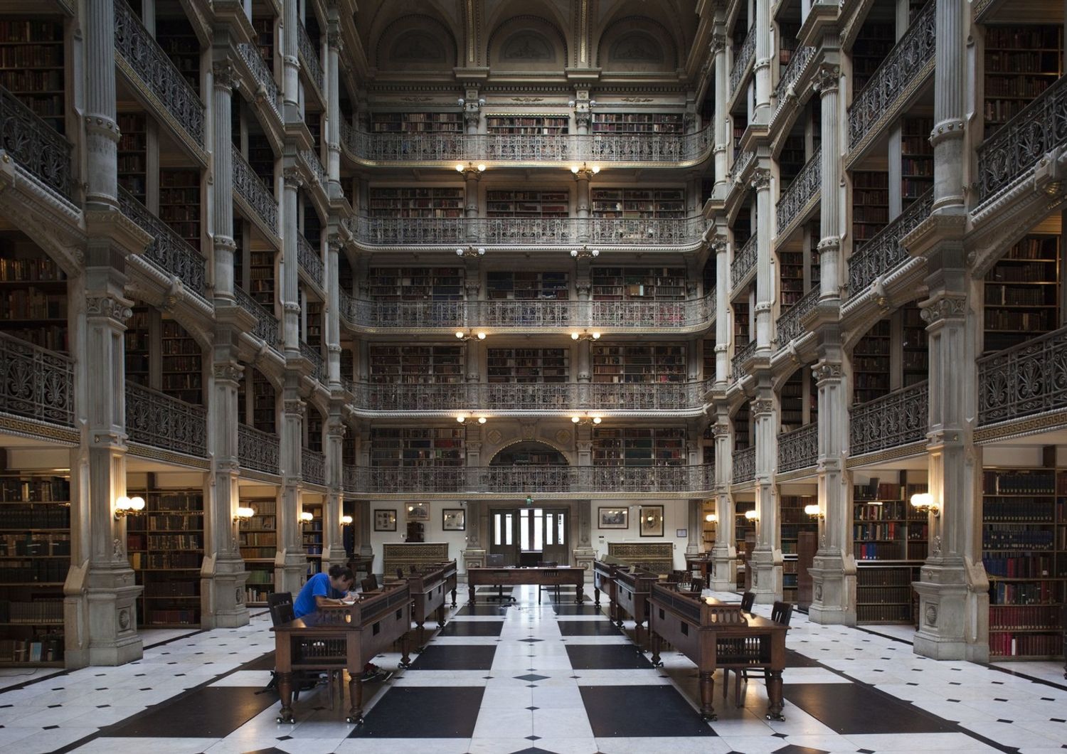 La biblioteca della Johns Hopkins University, Baltimora