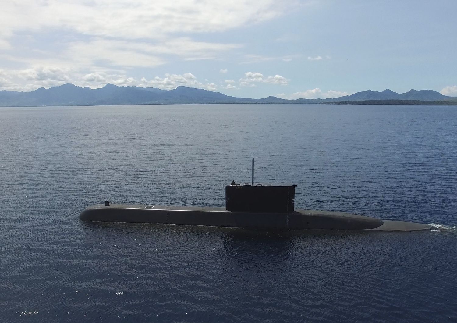 Un sottomarino indonesiano