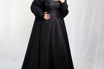 Laura Pausini in nero alla cerimonia dell'Oscar
