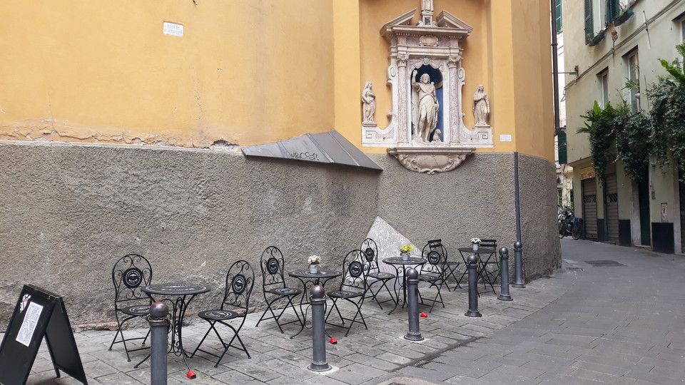 Le riaperture a Genova