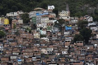 Una favela a Rio de Janeiro, Brasile