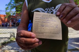 Cittadino di Cuba vaccinato con Abdala, vaccino locale