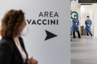 Open Day dei vaccini anti-Covid di AstraZeneca riservati agli over 40 all'hub Vaccinale spazio ACEA.&nbsp;