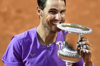 Rafa Nadal dopo il decimo trionfo a Roma