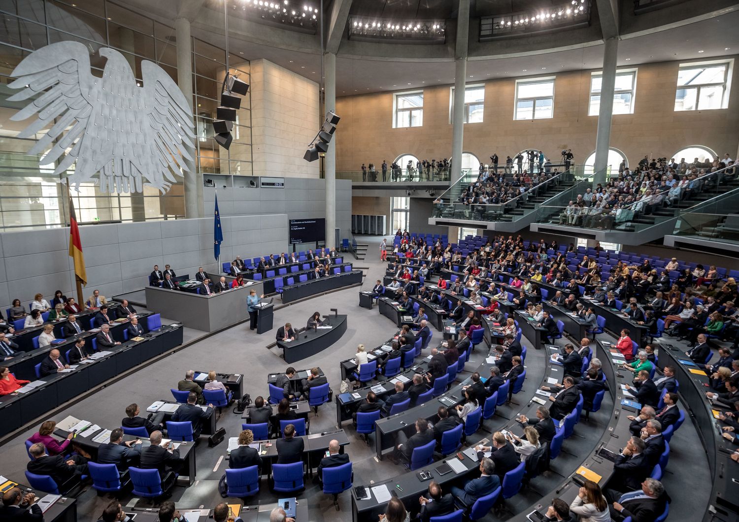 L'interno del Bundestag, Berlino