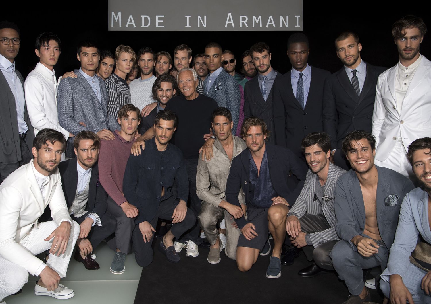 moda&nbsp;armani sfilate pubblico presenza