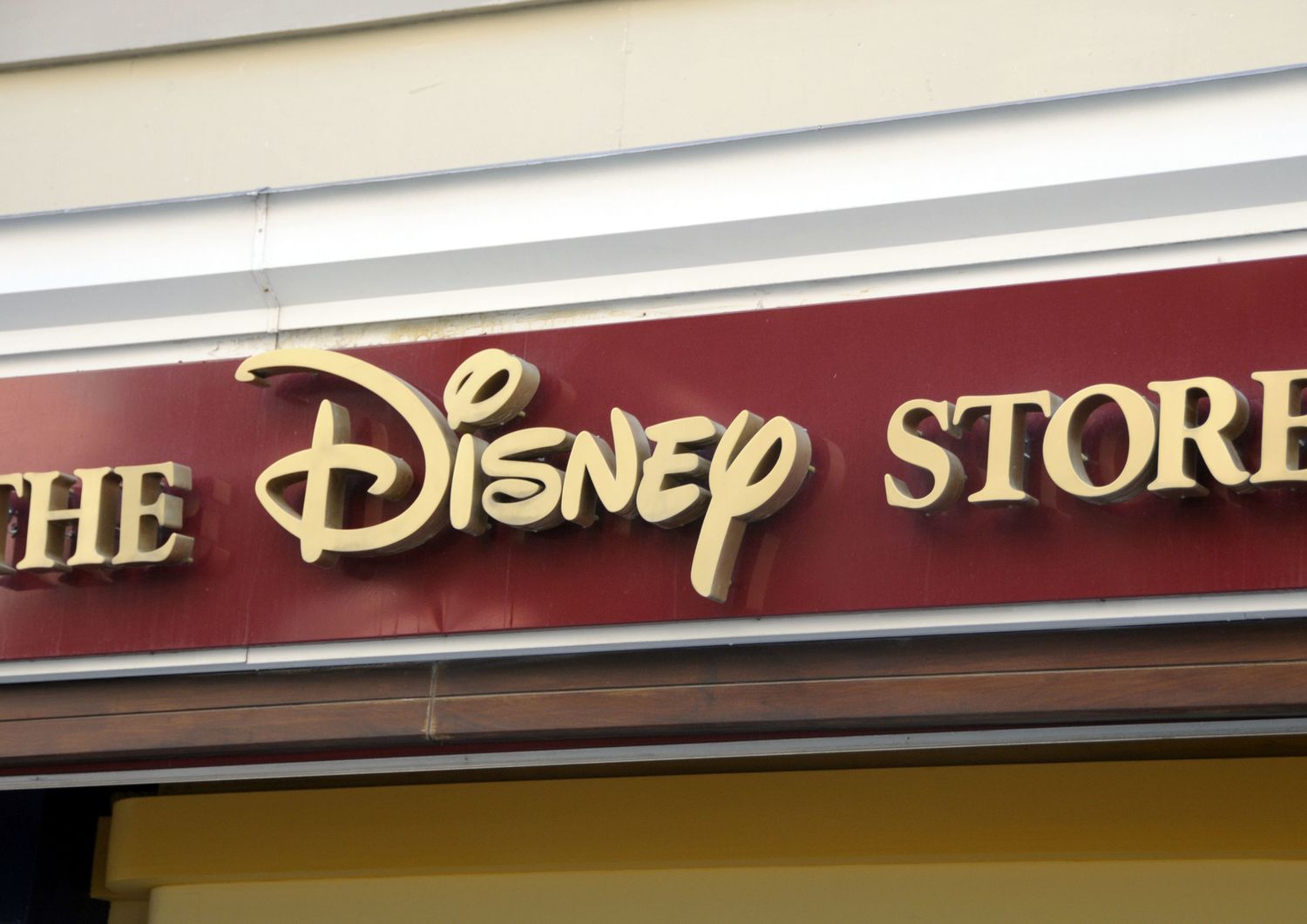 Disney store chiusura