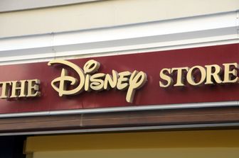 Disney store chiusura