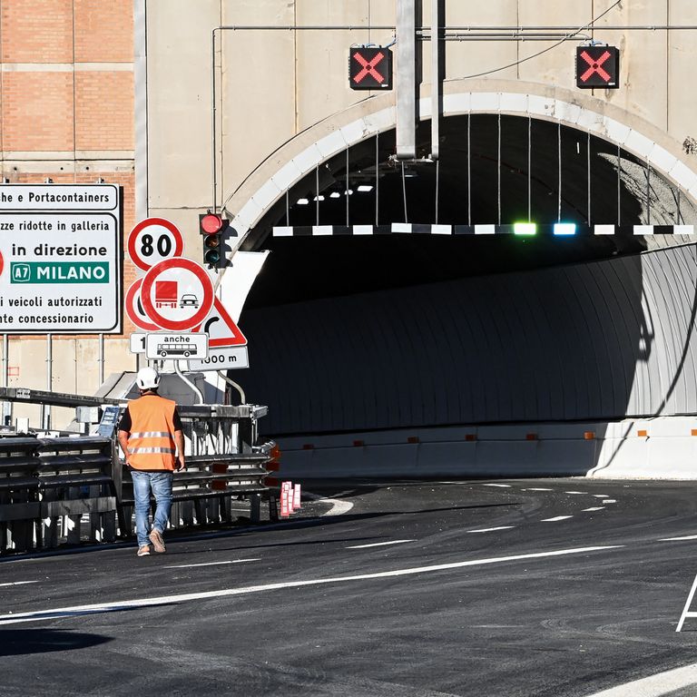 Appalti: il cantiere di un tunnel autodradale nei pressi di Genova