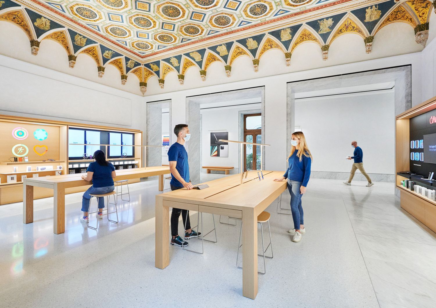 apre store apple Roma