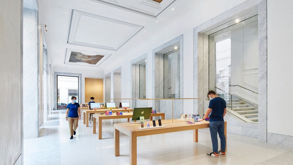 Il nuovo Apple store in via del Corso&nbsp;