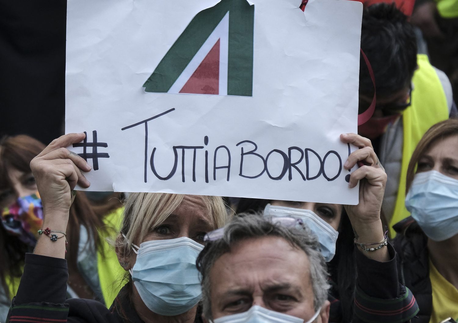 Una protesta dei lavoratori di Alitalia