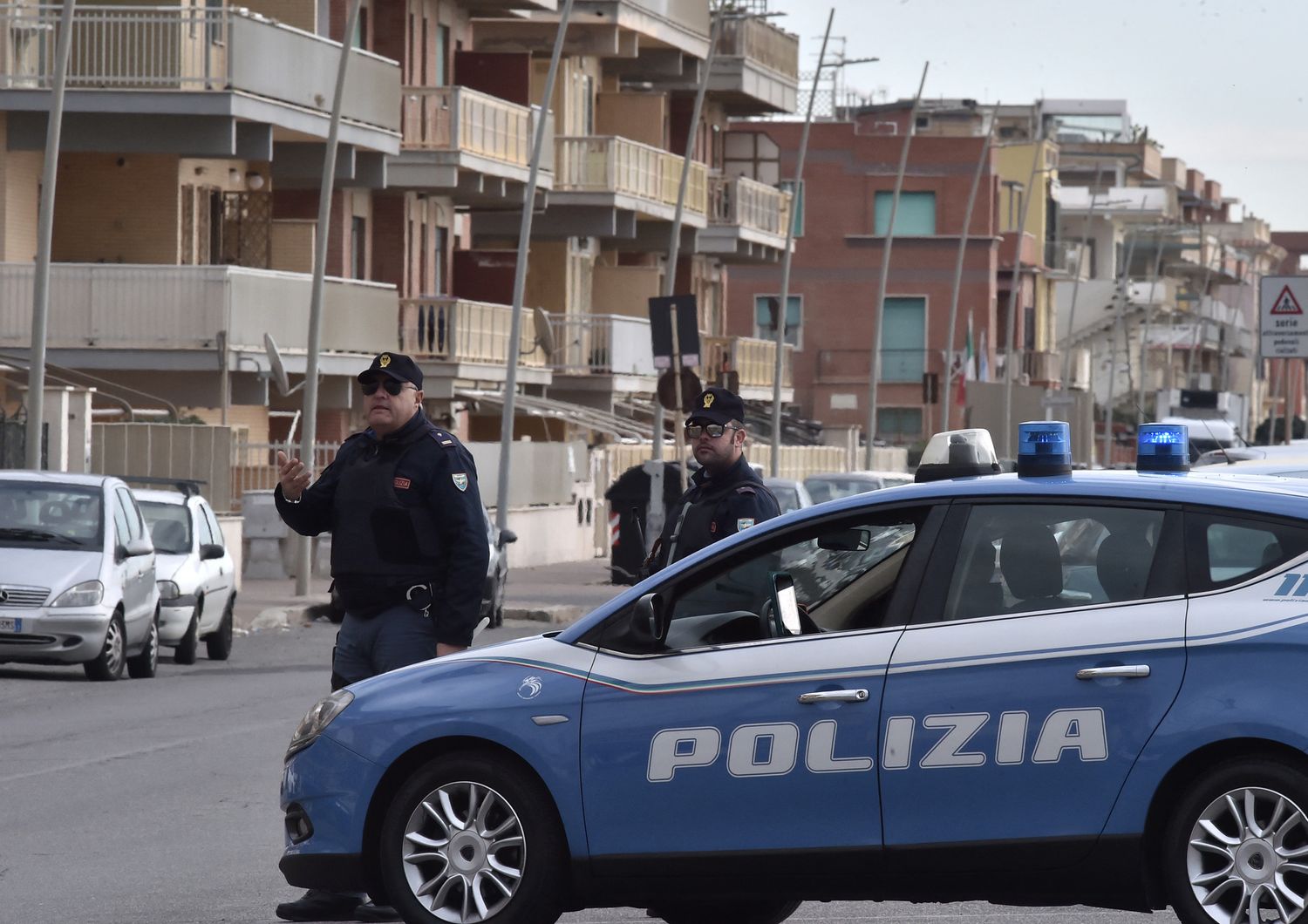 Polizia a Ostia