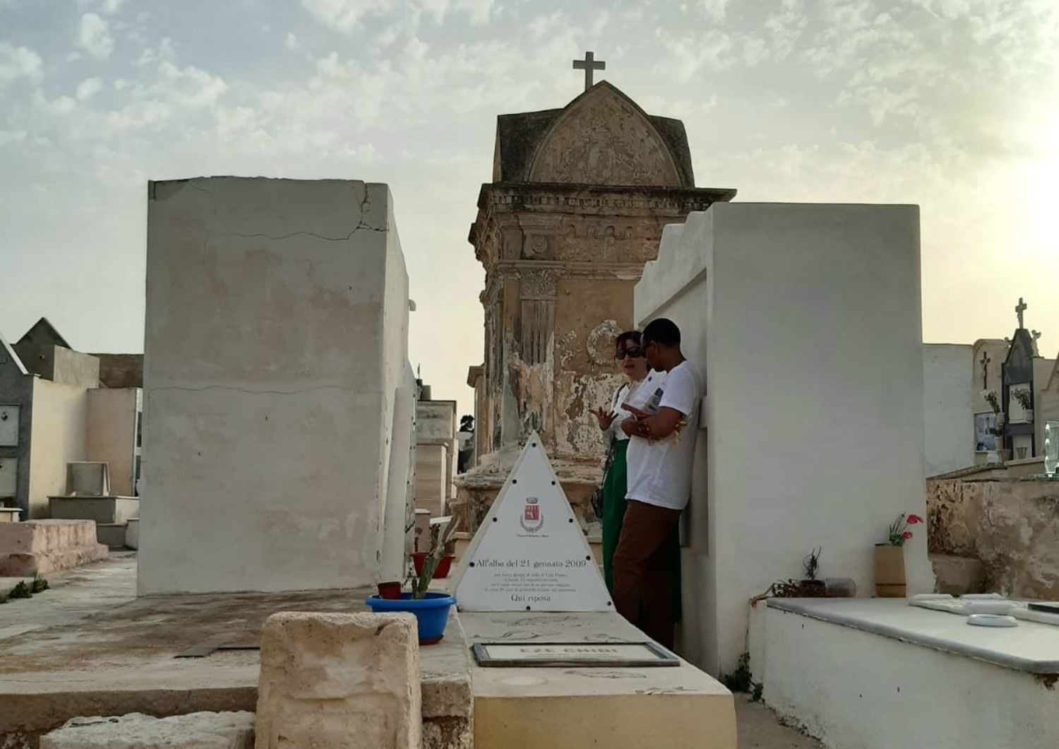 nuovo cimitero lampedusa spazio migranti&nbsp;